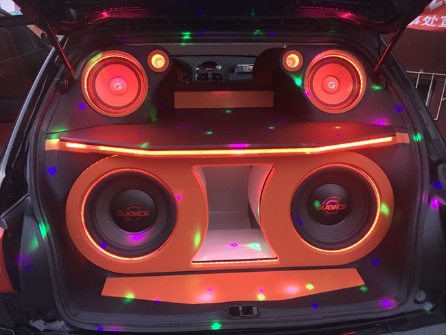 唐山乐畅出征廊坊汽车音响大赛，一车囊括外场