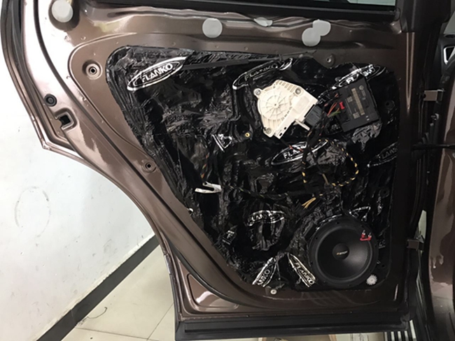 车改坊南昌店升级大众途锐升级德国ETON，有趣的