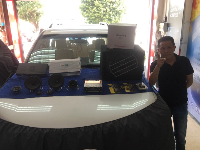 车改坊花都大明店普拉多升级霸克，经典造就优雅奢华！