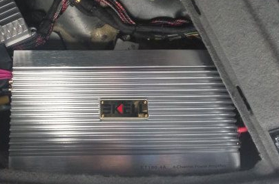 天津捷沃奥迪Q5升级斯派朗魔音盒，这个冬天有TA才“美”！