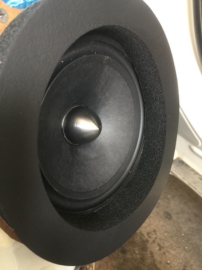 车改坊花都大明店雷凌升主动三分频，为Hi-Fi控而来!