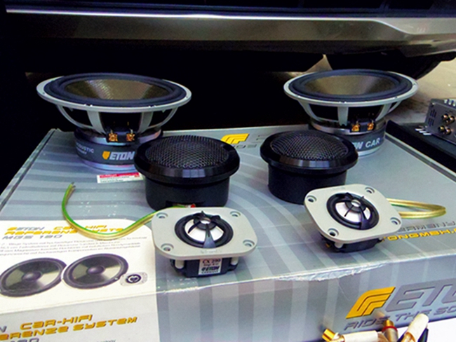 十五万系统打造豪华移动音乐厅，宝马740Li升级德国ETON