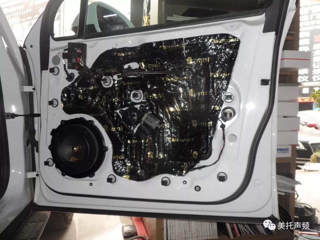 以流行乐为主题升级的保时捷Macan，音响系统有多牛？