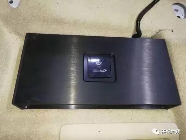 逍遥自在任我闯，丰田酷路泽升级斯派朗魔音盒Ⅱ代DSP-AM85.4【新疆车改坊】