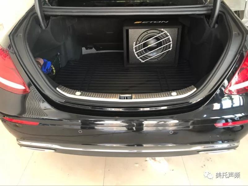 别看球了，看这里 哈尔滨车改奔驰升级德国ETON音响