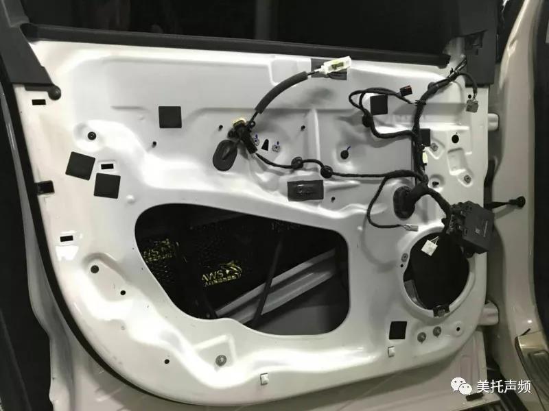 撼心之乐，激情碰撞-车改坊重庆店为福特锐界升级美国霸克