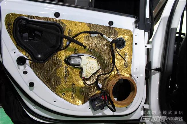 奥迪A6音响改装宝典，堪称汽车改装届的小红书！