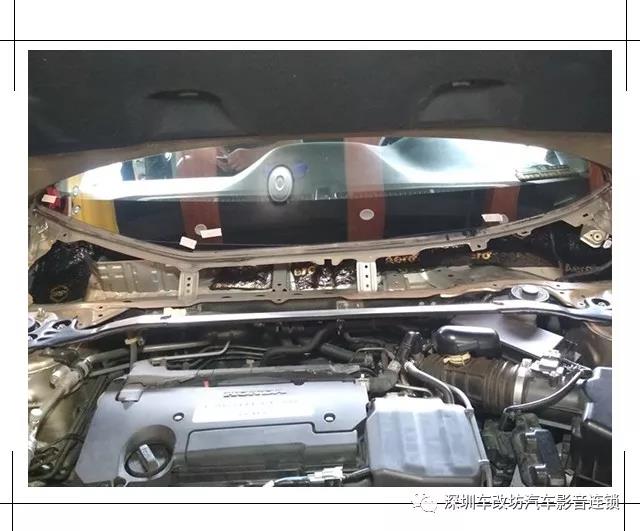 给耳朵冲澡 本田雅阁改装伊顿172.2—深圳车改坊汽车音响改装