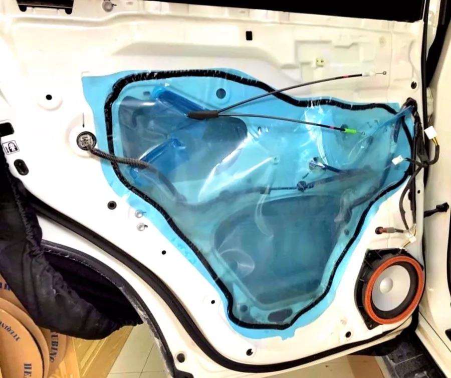 好声音再现，听到你心醉不已-车改坊顺德大良店为霸道汽车音响升级德国伊顿、美国霸克