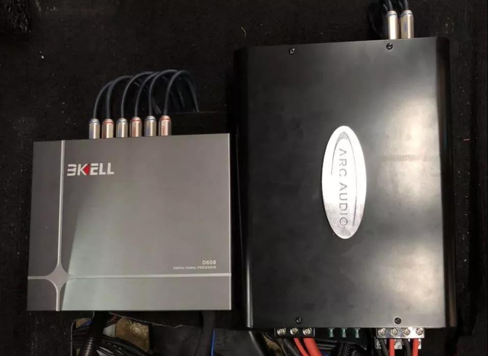 好声音再现，听到你心醉不已-车改坊顺德大良店为霸道汽车音响升级德国伊顿、美国霸克