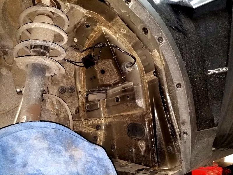 惊艳于耳-上海音豪宝马X3汽车音响升级德国伊顿宝马专车专用