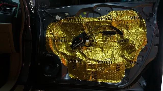 解救无聊-车改坊广州帝锐店本田CRV汽车音响改装德国伊顿POW172.2