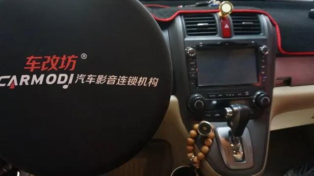 解救无聊-车改坊广州帝锐店本田CRV汽车音响改装德国伊顿POW172.2