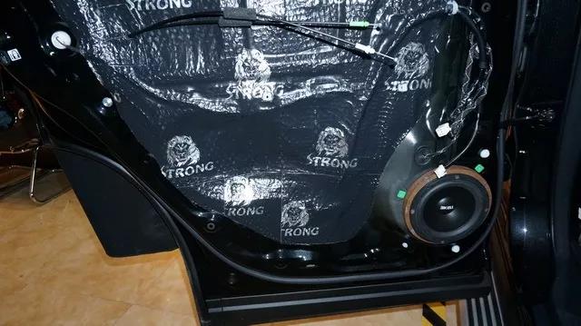 全力开唱-车改坊广州帝锐店汉兰达汽车音响改装德国伊顿RSR160三分频