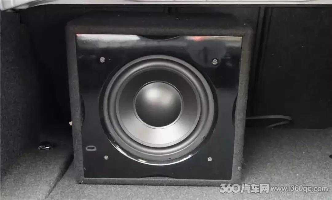伊顿宝马主动三分频专用音响，齐来看看战力到底如何？