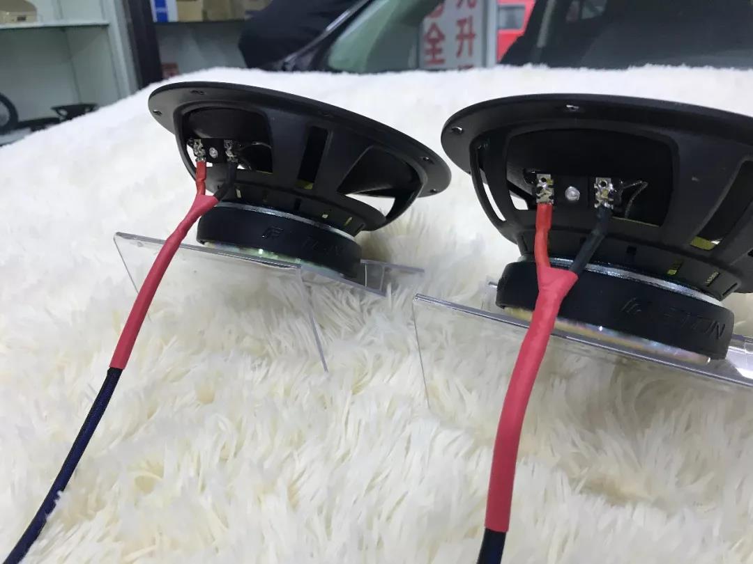 车主竟是慕名而来？-车改坊重庆店福特锐界汽车音响升级德国ETON