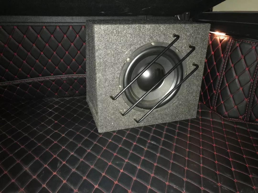网红级“三好”SUV车主依旧不满？-车改坊重庆店吉利博越汽车音响升级意大利TEC