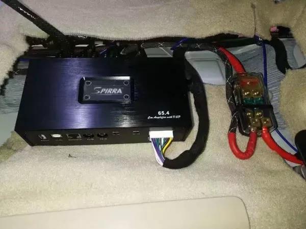 ETON、霸克强强组合！分分钟俘获听感-车改坊新疆店酷路泽汽车音响升级