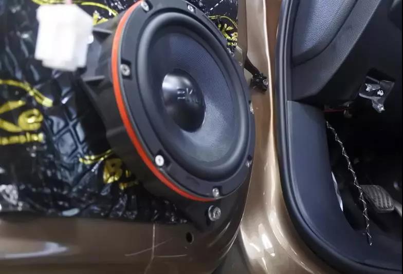 给力听音，BKELL打造！-车改坊佛山店日产轩逸汽车音响升级美国霸克
