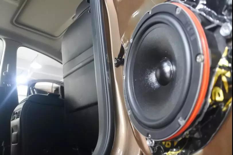 给力听音，BKELL打造！-车改坊佛山店日产轩逸汽车音响升级美国霸克