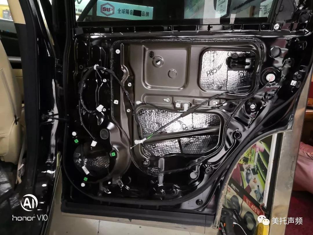 音乐同行，惬意满满-车改坊郑州卡卡汽车音响店汉兰达音响升级美国BKELL