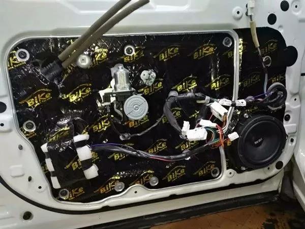 原车音响无聊怎么办？-车改坊新疆店日产奇骏汽车音响升级美国BKELL