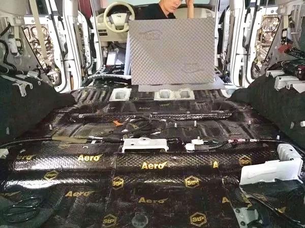 ETON、美国Hybrid Audio发烧组合！-车改坊新疆店途乐音响升级这波操作很牛