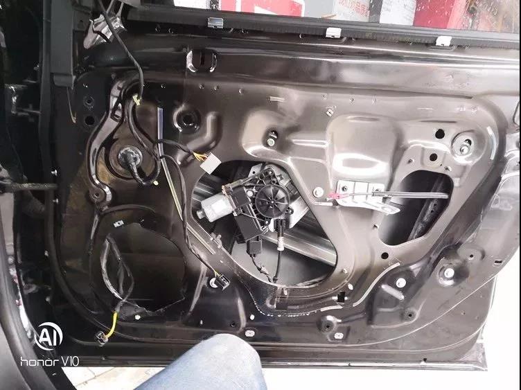 创经典之声-车改坊郑州卡卡汽车音响店君威汽车音响升级ETON两分频