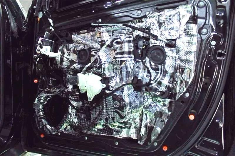 让听感躁起来！奔驰GLS400音响升级德国ETON