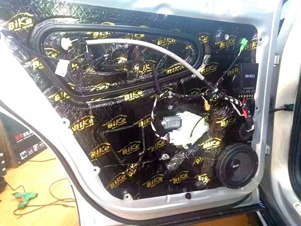 大众途观遇上美国霸克！车主说这样改很好听