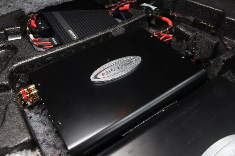 这么改不仅好听还大饱眼福！英菲尼迪Q50改装德国ETON