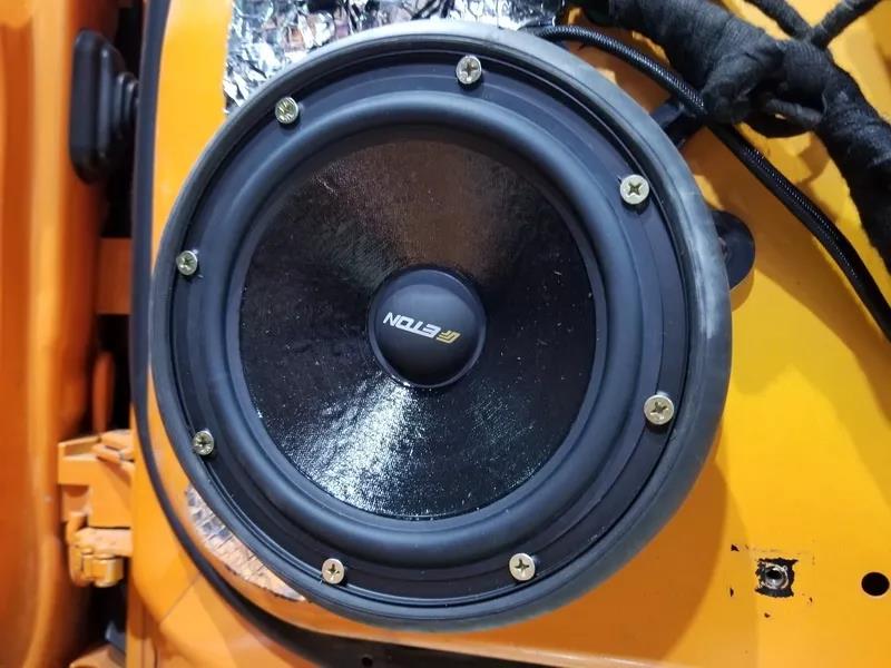 豪车音响到底如何？看兰博基尼升级德国ETON现场