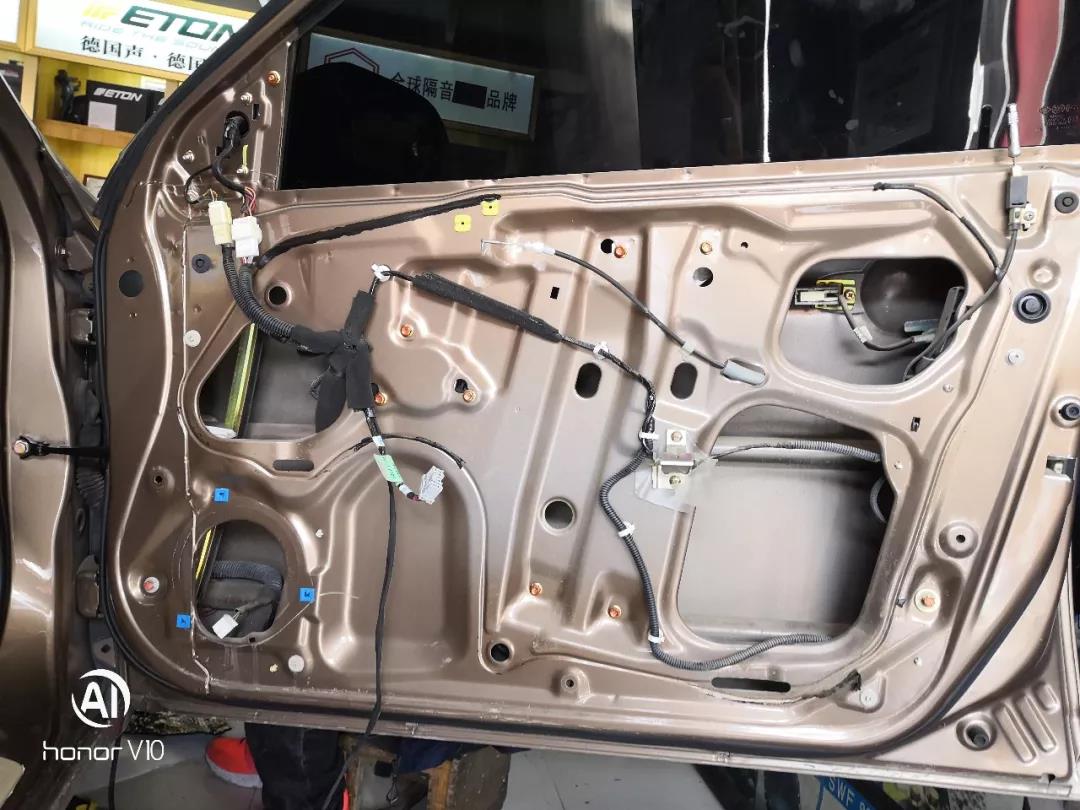 美国霸克LU6.2套装表现如何！看比亚迪G6改装现场