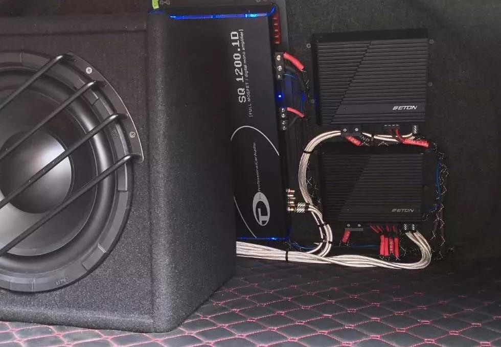 IASCA国际汽车音响大赛新疆站-车改坊一店实力斩获五冠、两亚、一季