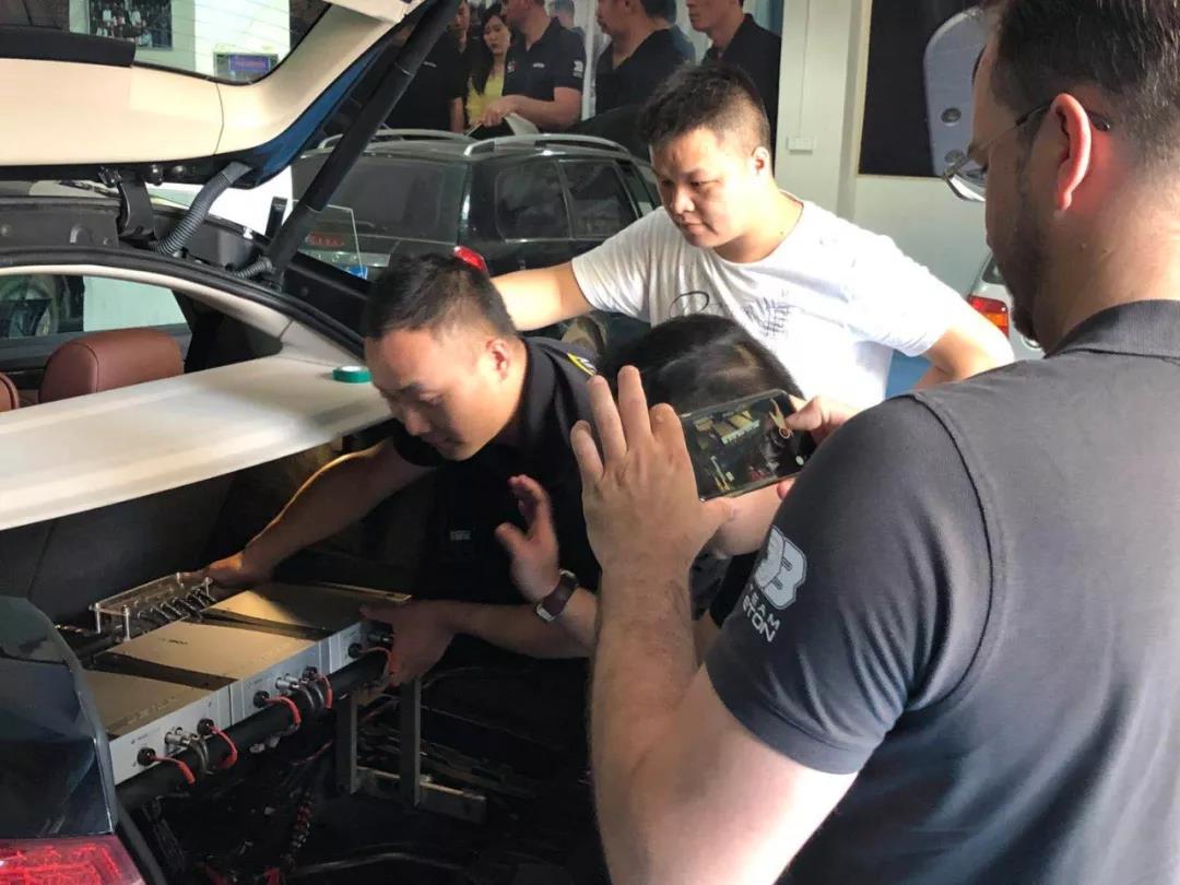 德国ETON技术总监多米尼克中国八天调音活动,第一站广州