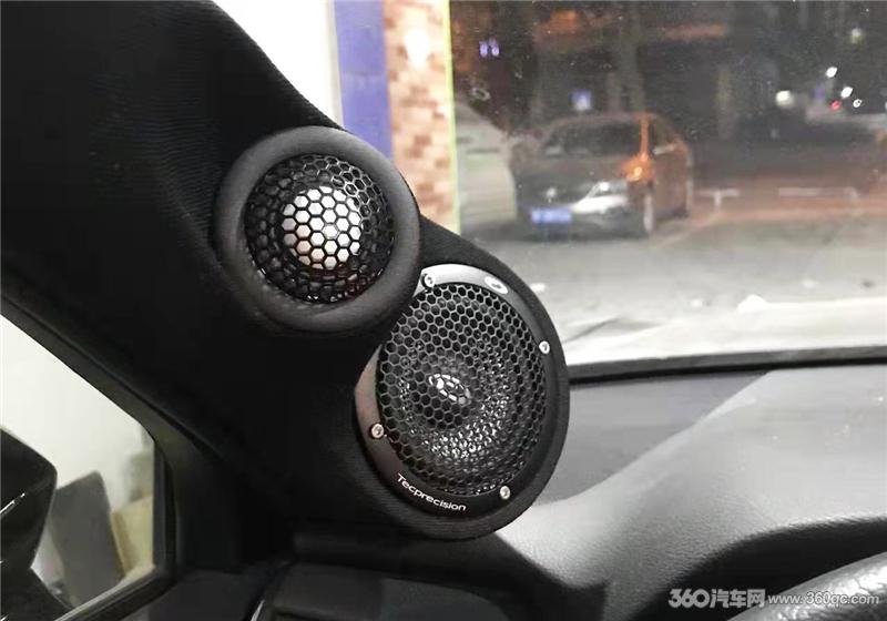 岳阳朋辉改装丰田皇冠 聆听意大利TEC体验真实饱满的发烧靓音