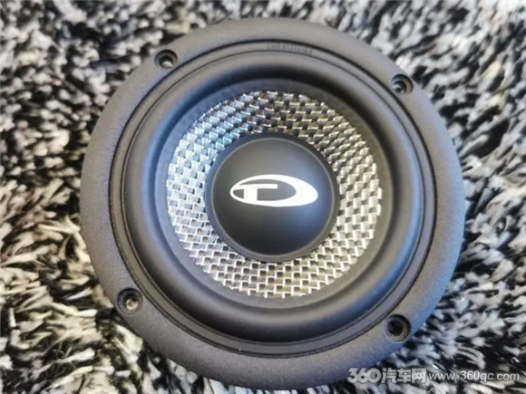 保时捷Macan改装意大利TEC汽车音响 发烧三分频更显豪车气质