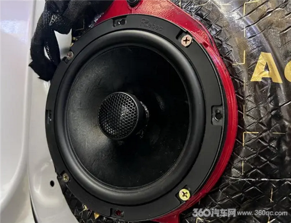 凯迪拉克XT5改装意大利TEC汽车音响 缓解疲劳畅听靓声好选择