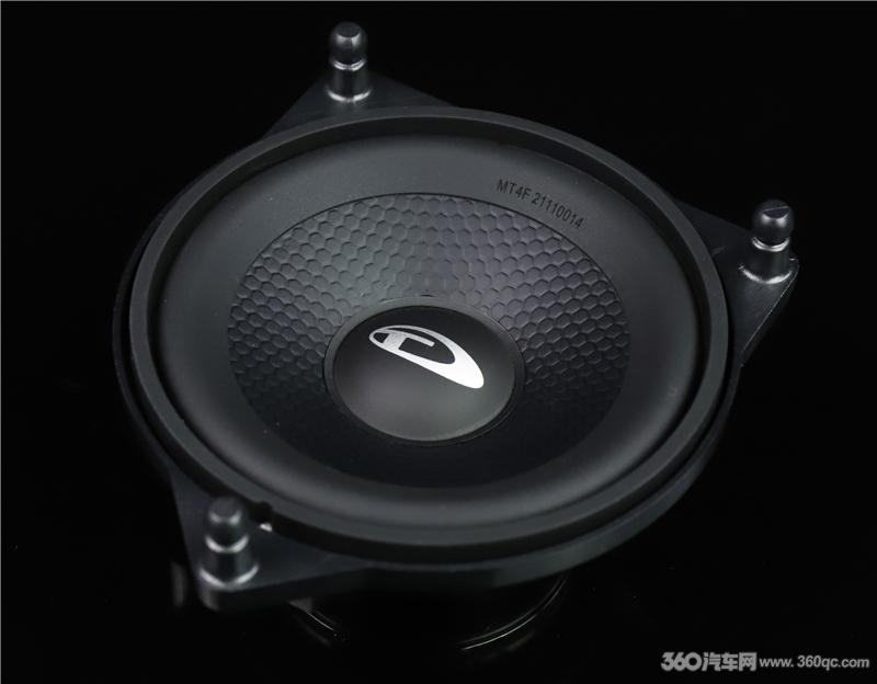意大利TEC奔驰专车专用汽车音响：温润清晰的高水准无损升级