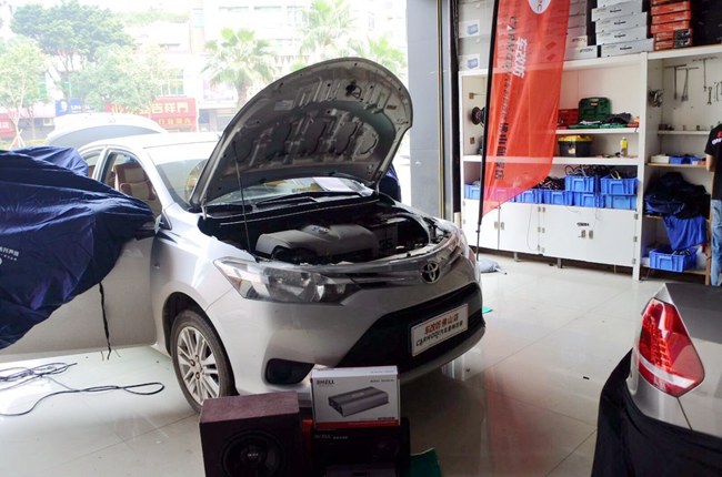 其实我介意 车改坊汽车影音连锁丰田威驰改装霸