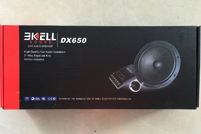 忘年之交 车改坊汽车影音连锁别克君威改装美国