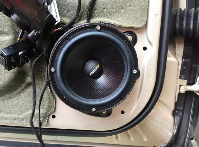 这款绝对值得入手 台山车龙奔驰S350改装德国ET