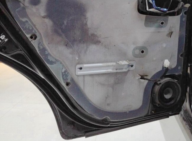 你还忍心让它工作吗？车改坊汽车影音连锁别克