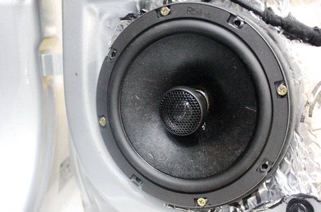 一念倾城 上海音豪大众帕萨特改装德国ETON音响