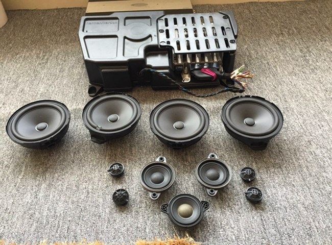 大系统才够浪 车改坊汽车影音连锁奔驰GLA200改装