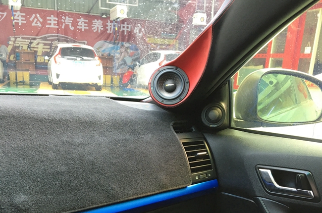 第二恋人 化州车公主丰田锐志改装德国ETON汽车音