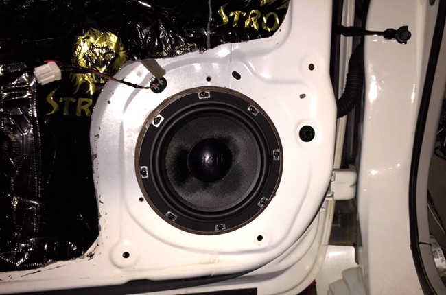 你的名字 景洪俊昌荣日产天籁改装霸克汽车音响