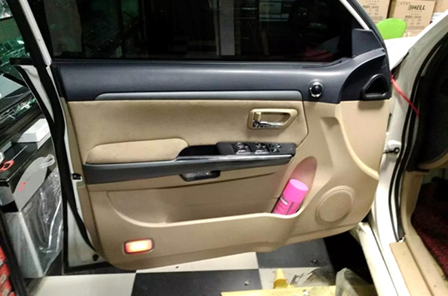 与你同乐 车改坊汽车影音连锁哈弗H5改装美国霸