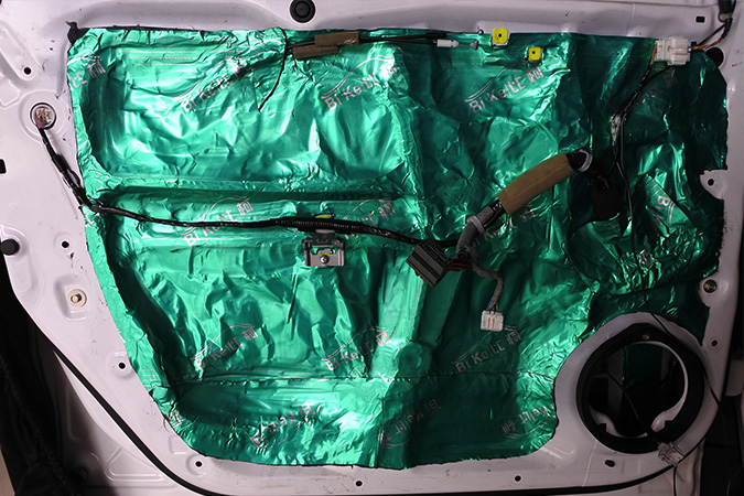 2180套餐温度不减 车改坊汽车影音连锁本田CRV改装