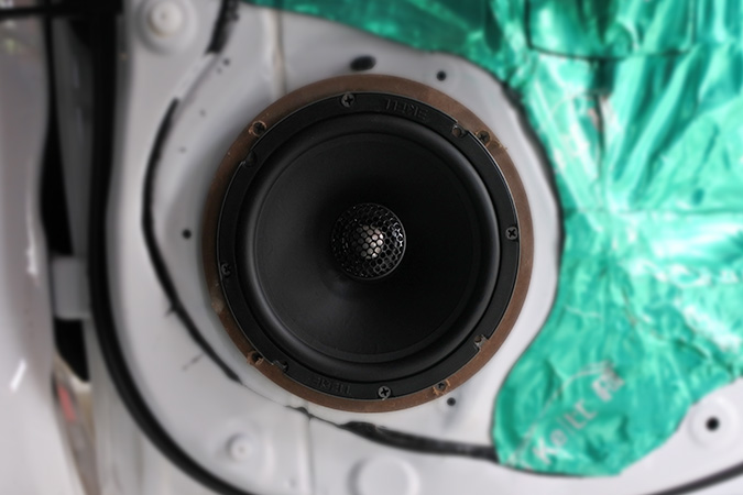 2180套餐温度不减 车改坊汽车影音连锁本田CRV改装